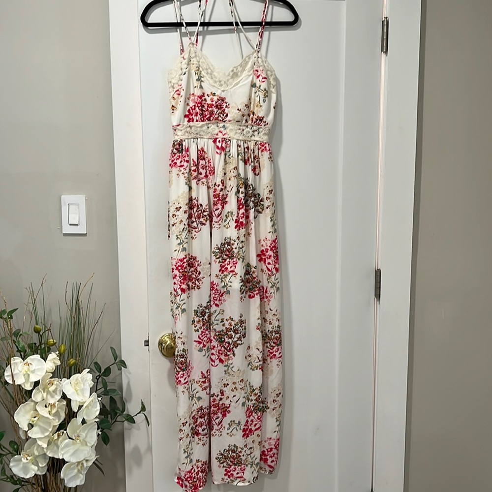 Altar’d State M floral strap maxi dress with lace size M